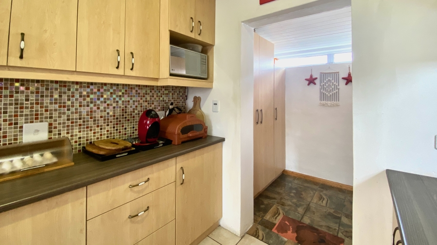 3 Bedroom Property for Sale in Velddrif Western Cape